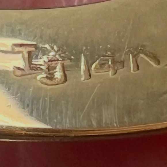 Art Nouveau 14k Yellow Gold, Diamonds
Turquoise Ring💛🩵💎 - Picture 6 of 17